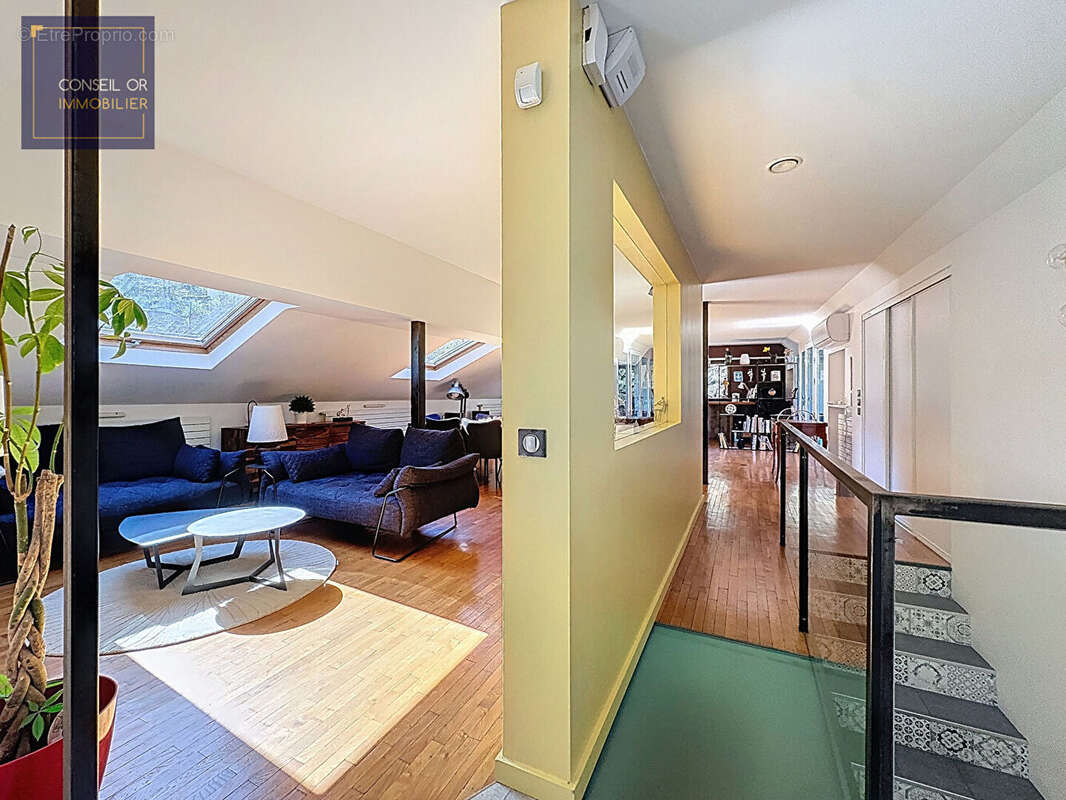 Appartement à SAINT-DIDIER-AU-MONT-D'OR