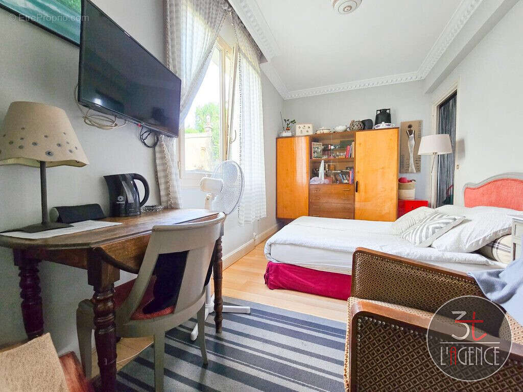 Maison à FONTENAY-SOUS-BOIS