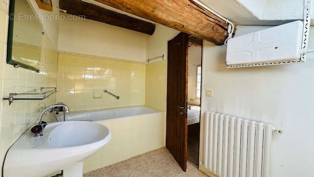 Maison à VAISON-LA-ROMAINE