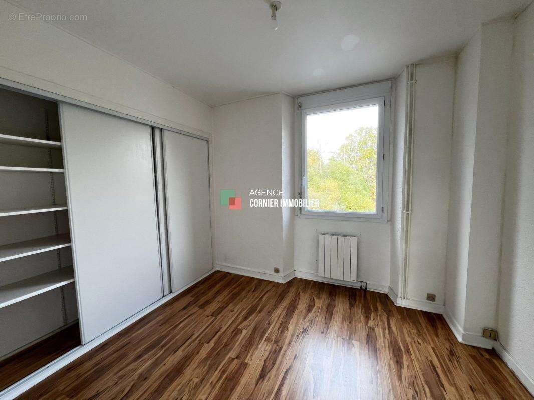 Appartement à NOYAL-SUR-VILAINE