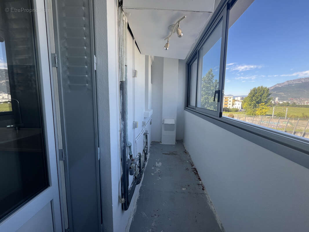 Appartement à SAINT-MARTIN-D&#039;HERES