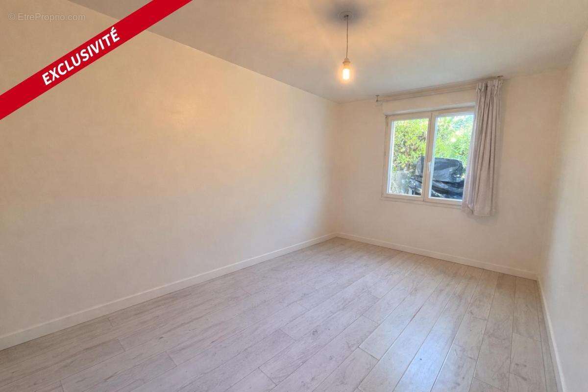 Appartement à LIMEIL-BREVANNES