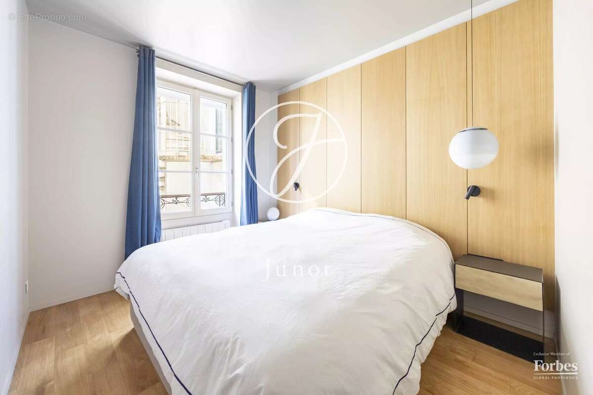 Appartement à PARIS-3E