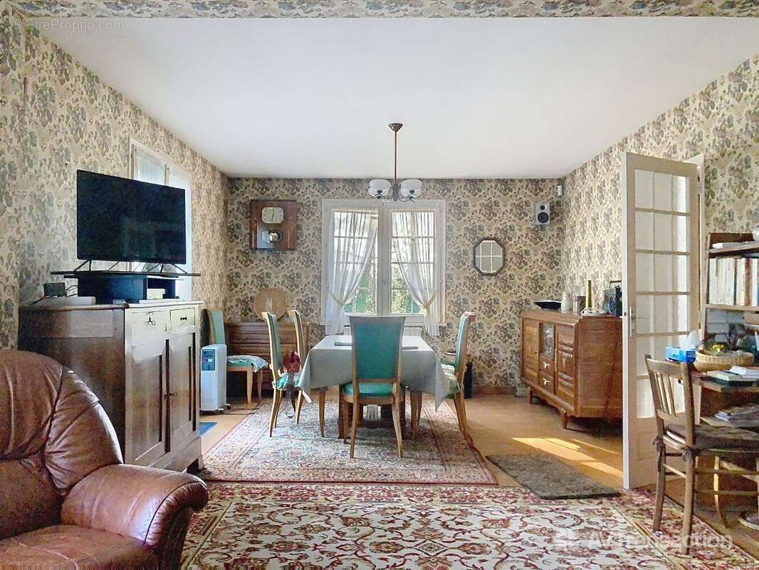 Maison à CHATILLON-SUR-INDRE