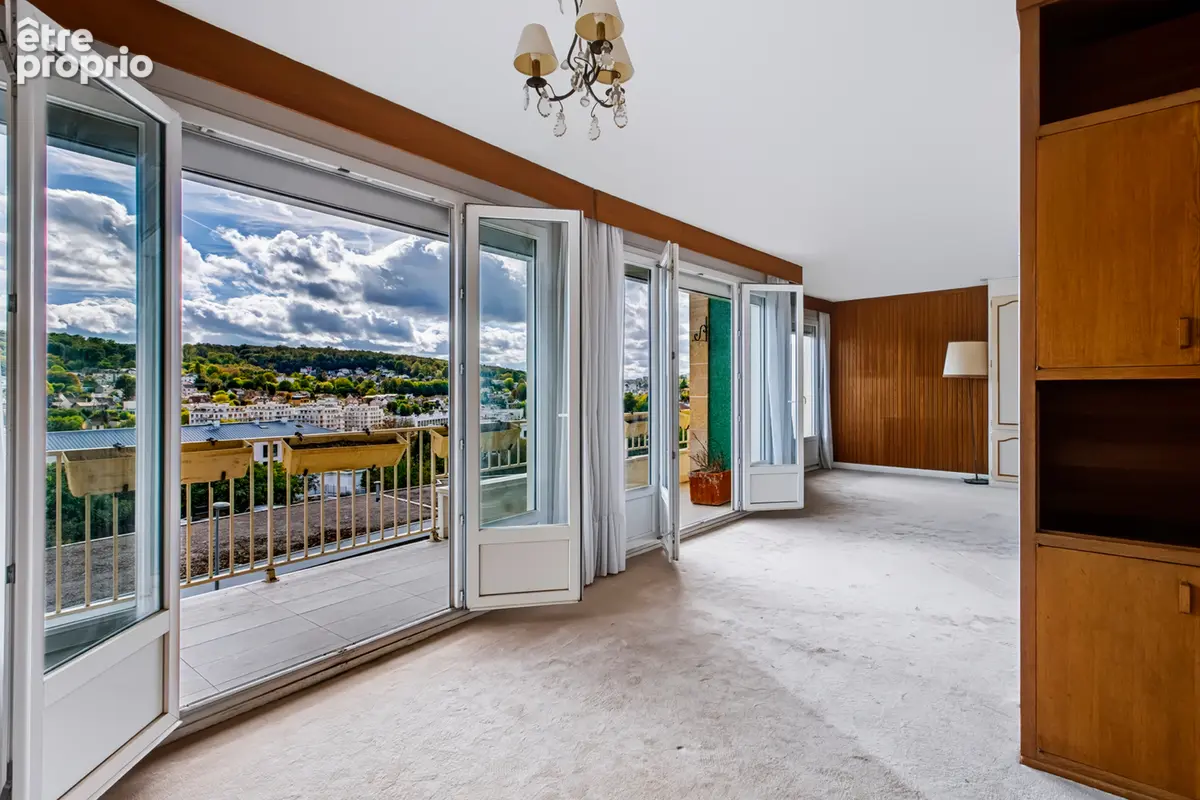 Appartement de 6 pièces aux beaux volumes - photo 1
