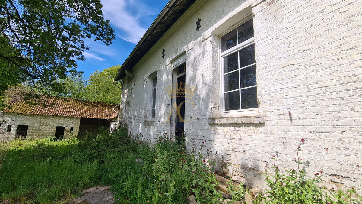 Maison à LONGVILLIERS