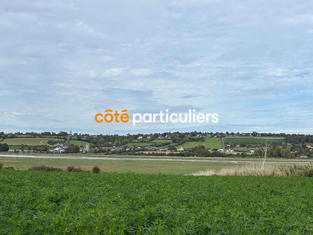 Maison à REGNEVILLE-SUR-MER