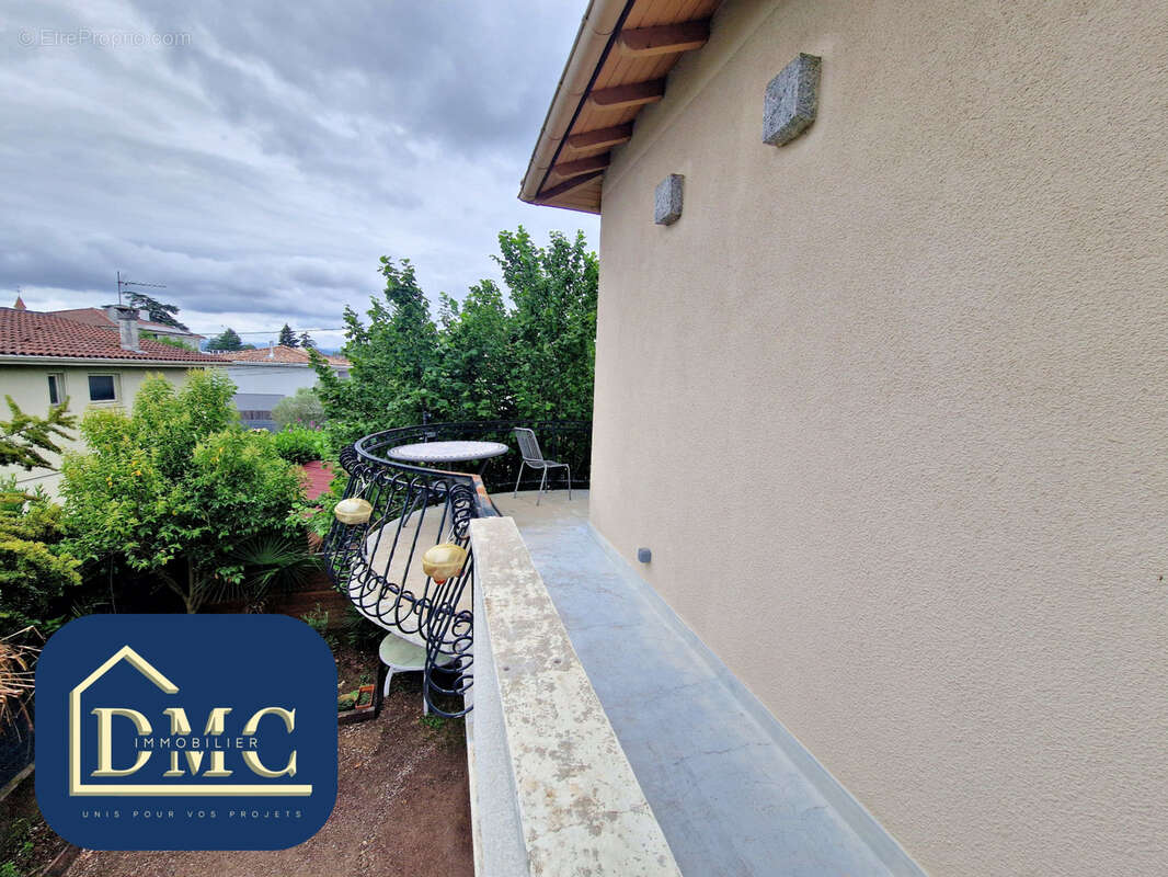 Maison T4 rénovée avec grand sous-sol, terrasse et terrain clos de 600 m2 - photo 15