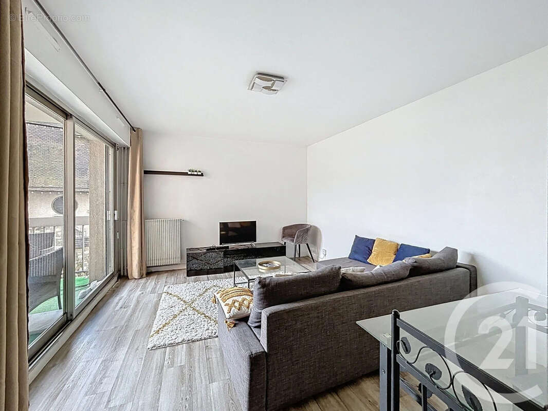 Appartement à MELUN