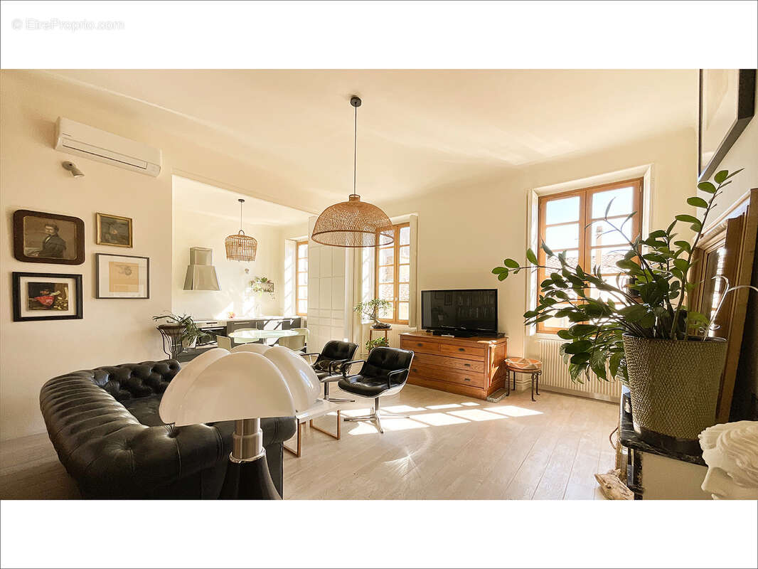 Appartement à NIMES