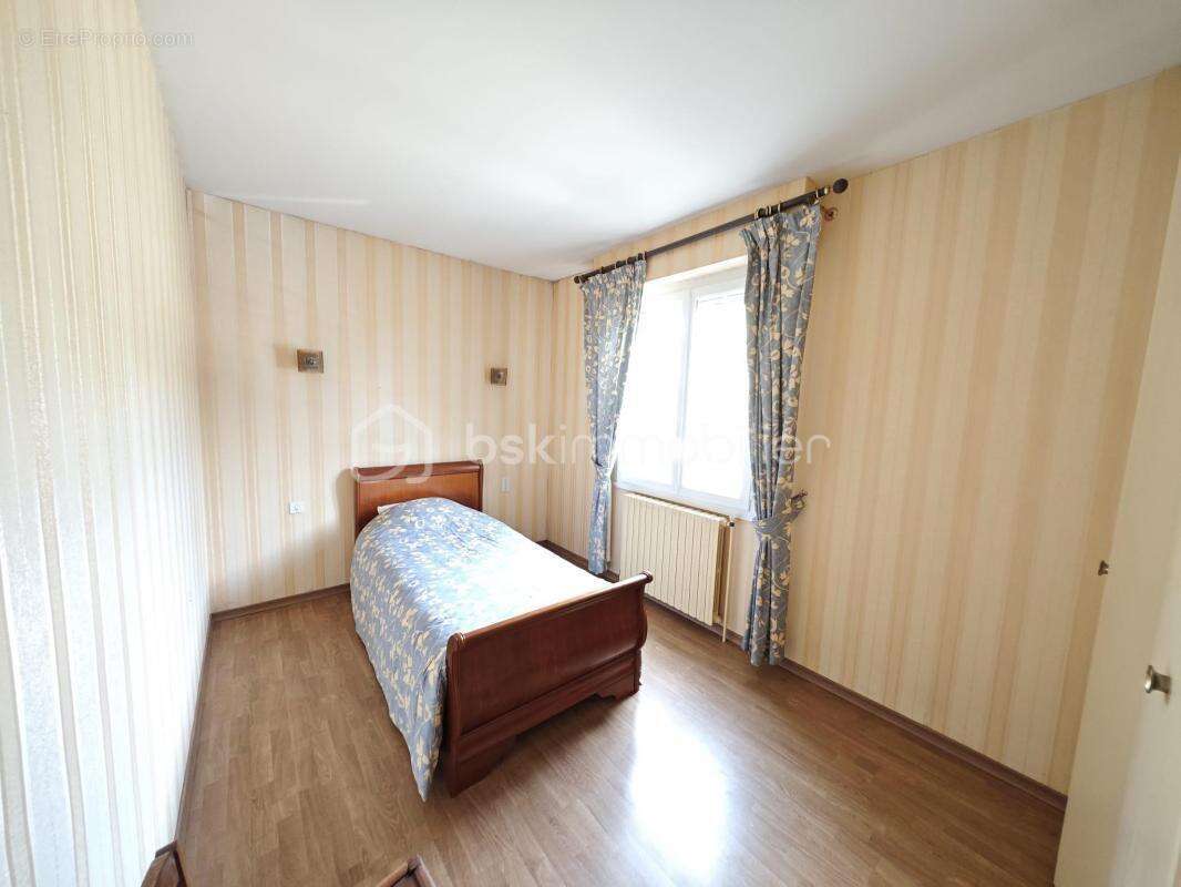 Maison à BOIS-NORMAND-PRES-LYRE