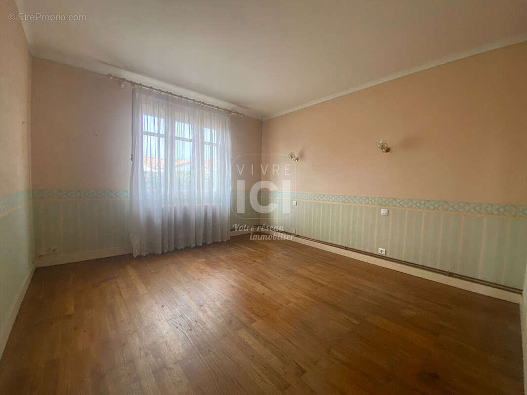 Maison à SAINT-PHILBERT-DE-GRAND-LIEU