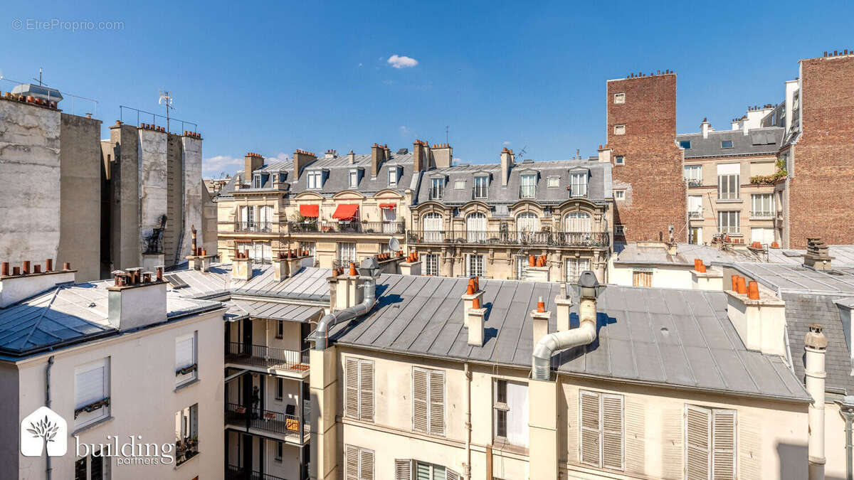 Appartement à PARIS-17E
