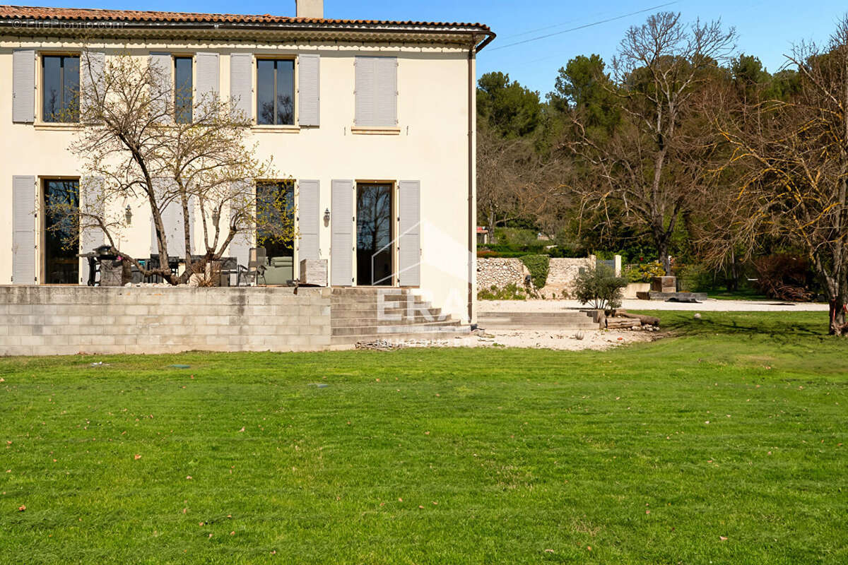 Maison à CABRIES