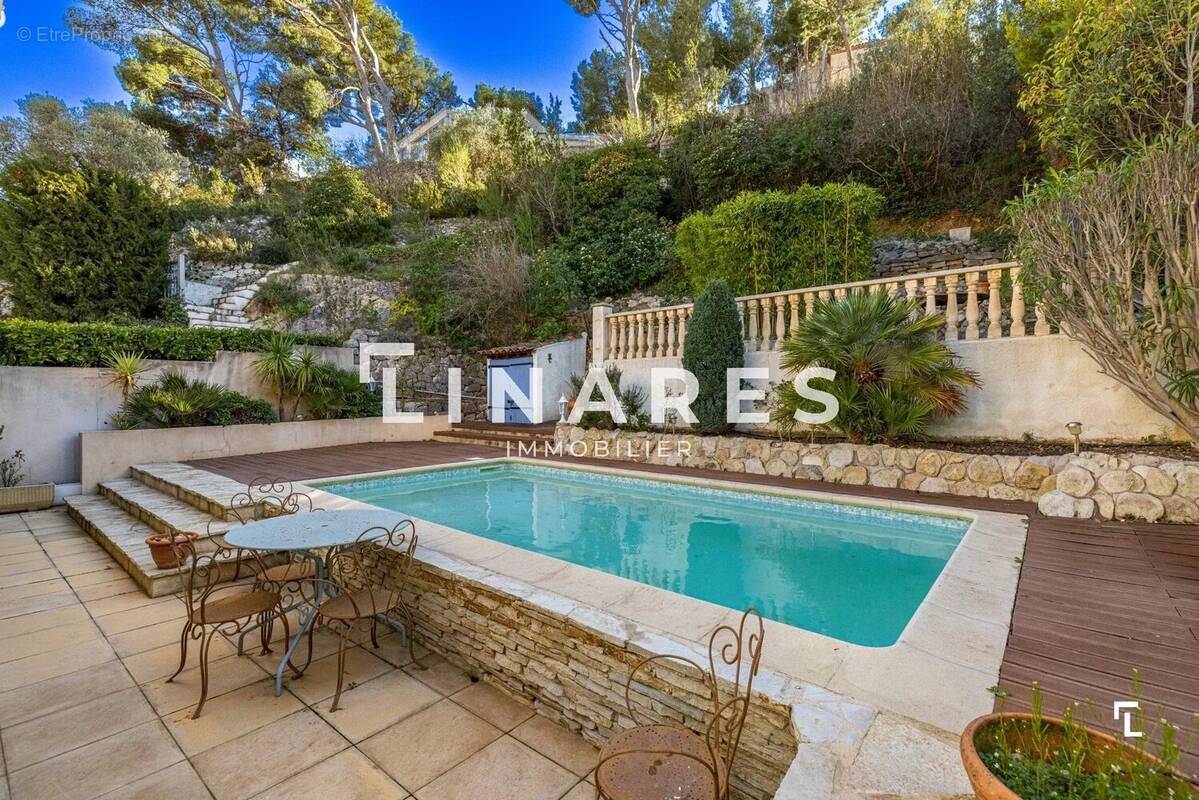 Maison à MARSEILLE-13E