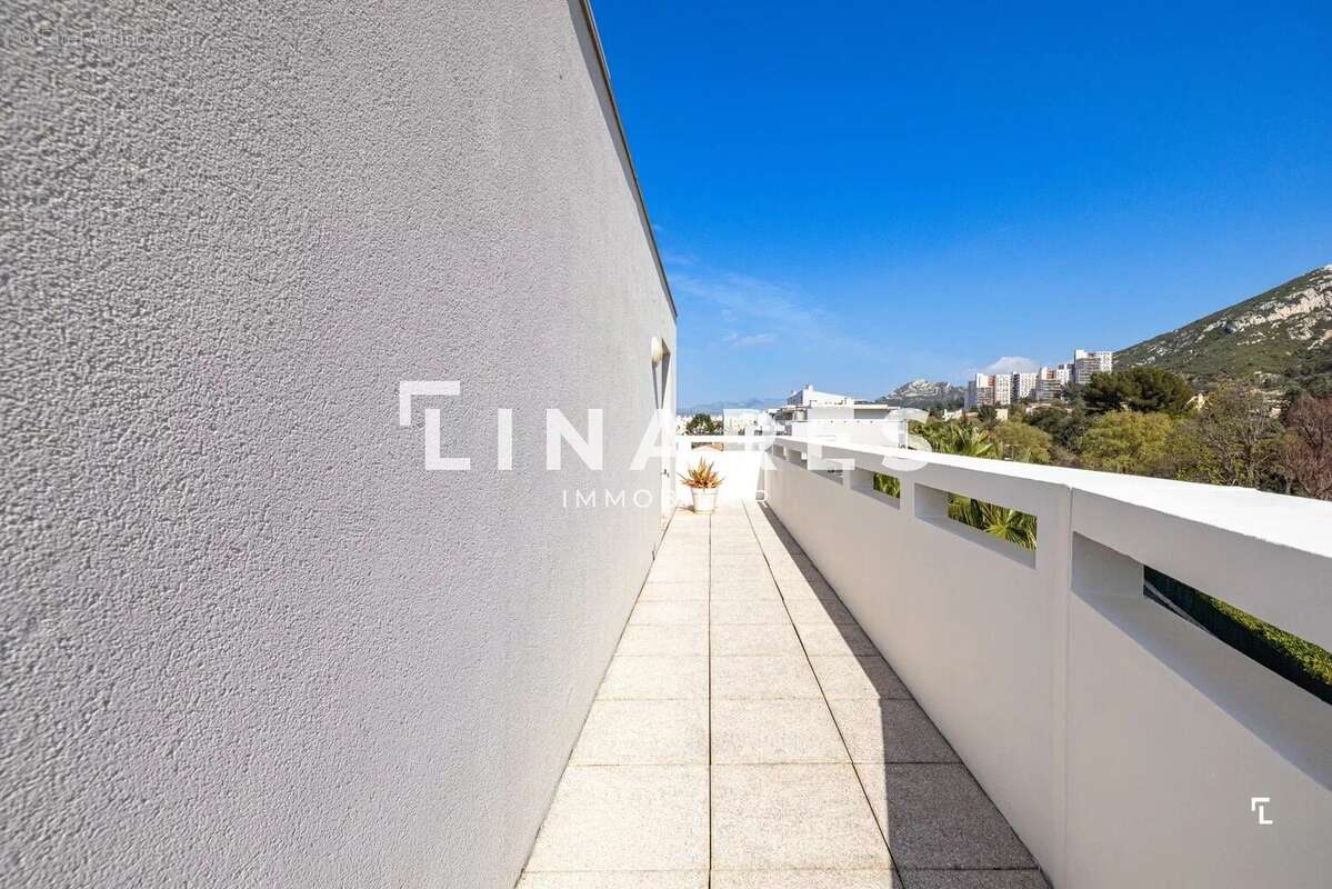 Appartement à MARSEILLE-9E