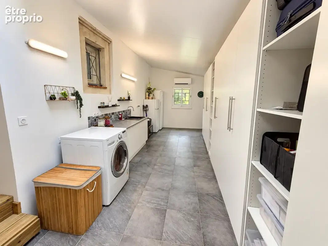 Vend maison de 163m2 avec piscine et garage sur un terrain de 1052m2 - photo 13