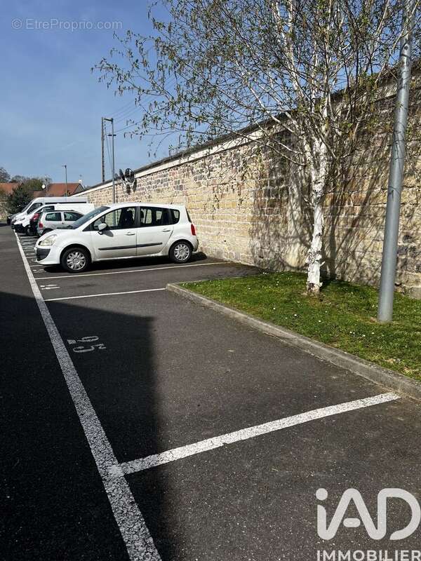 Photo 6 - Parking à PERSAN