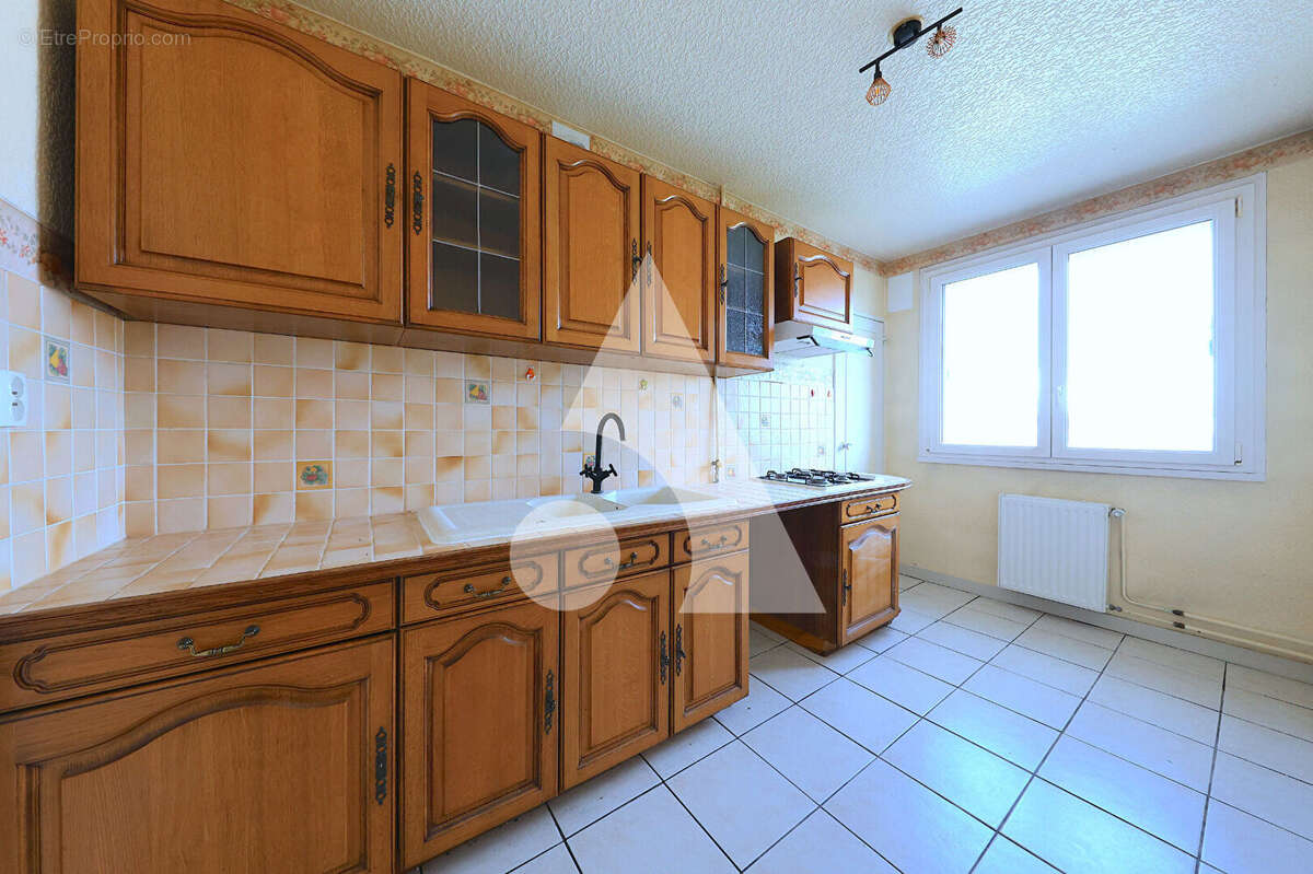 Appartement à CORBEIL-ESSONNES