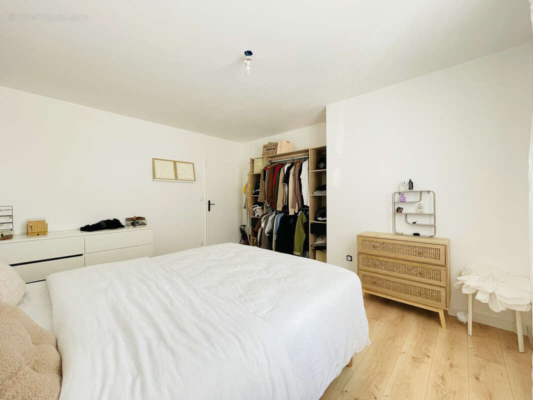 Maison à TERRASSON-LAVILLEDIEU