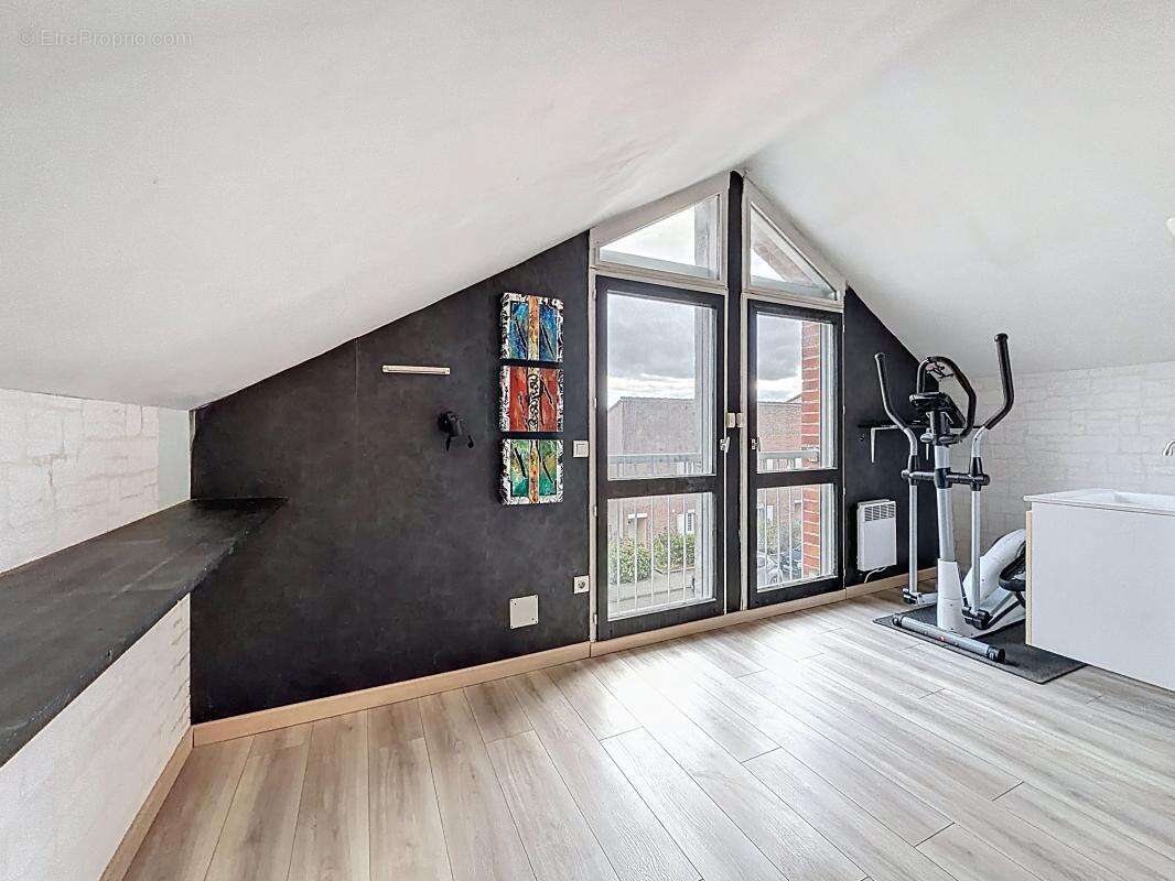 Maison à MONTIGNY-LE-BRETONNEUX