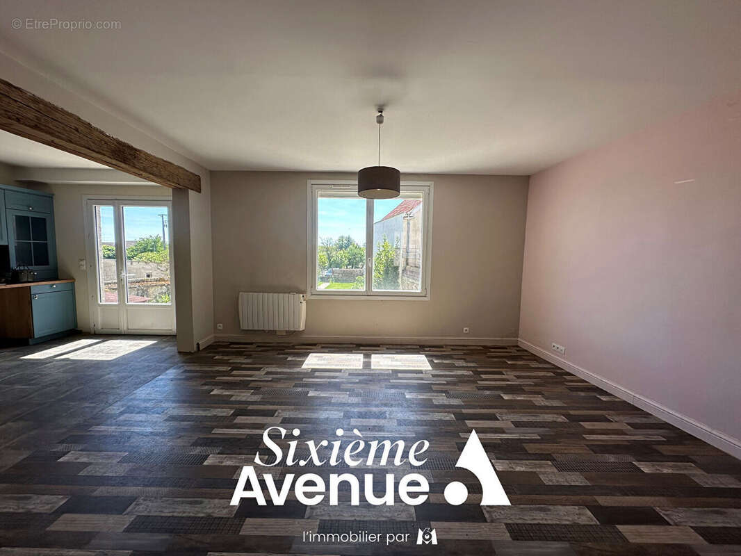 Maison à vendre de type 5 pièces à  Etoges 164.38 m2 - photo 5