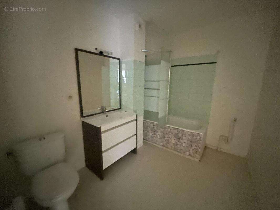Appartement à ROMANS-SUR-ISERE