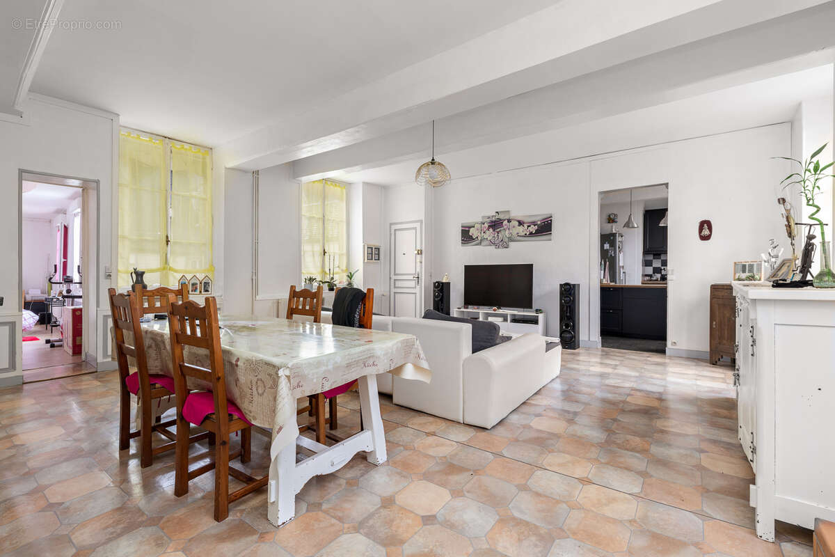 Appartement à AUMALE