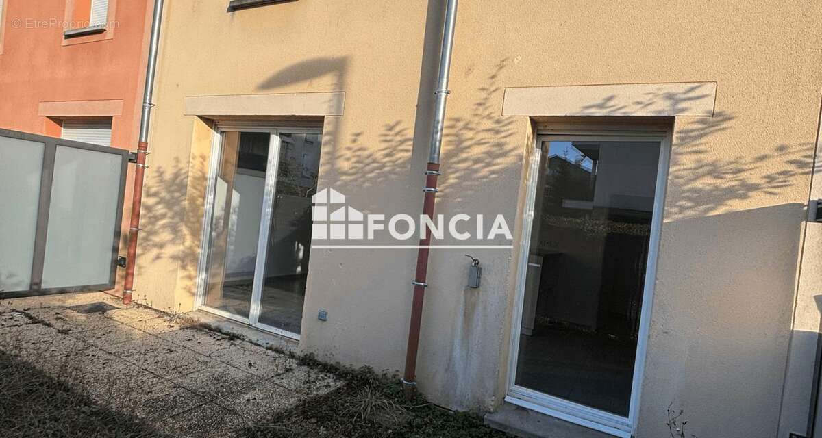 Appartement à MONTEREAU-FAULT-YONNE