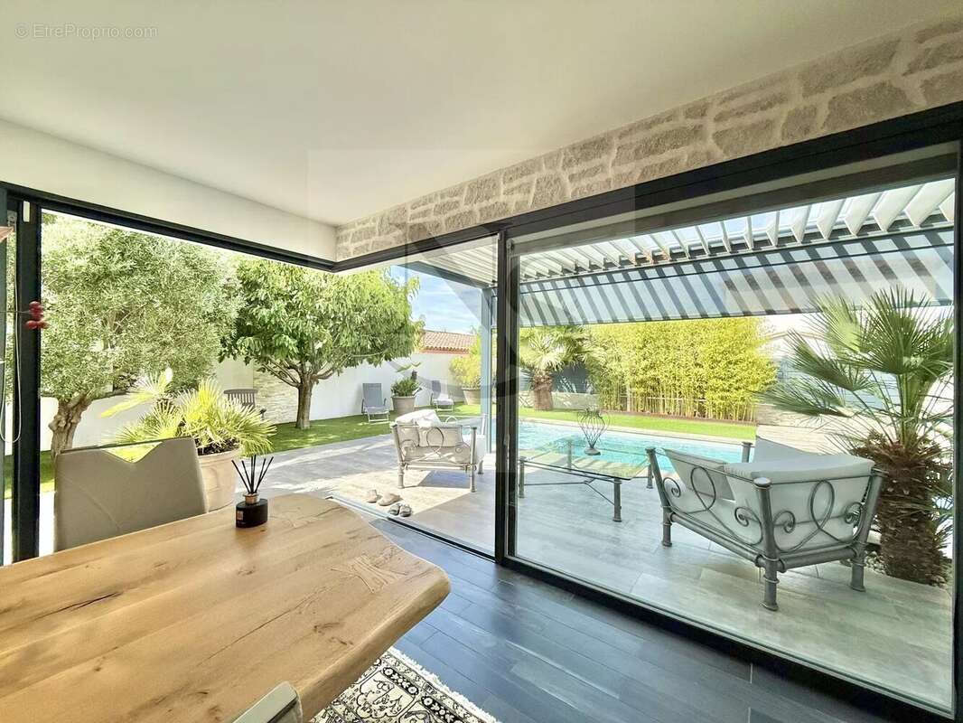 Maison à CABRIES
