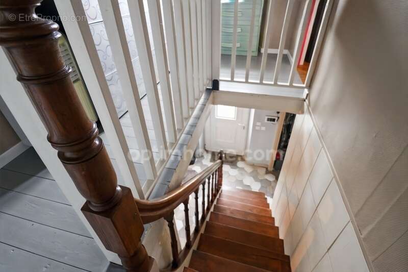 MAISON entièrement rénovée de  91 m² - 5 Pièces - 3 Chambres sur parcelle de 660 m² DROUX (87) - photo 15