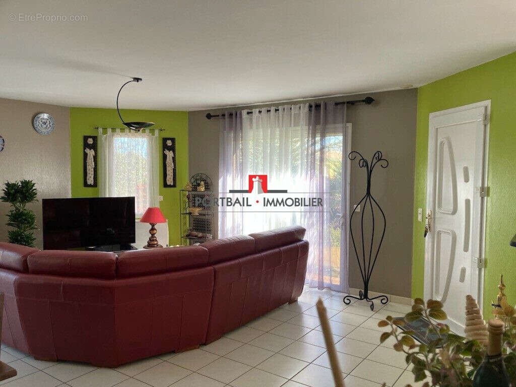 Maison à SAINT-ANDRE-DE-CUBZAC