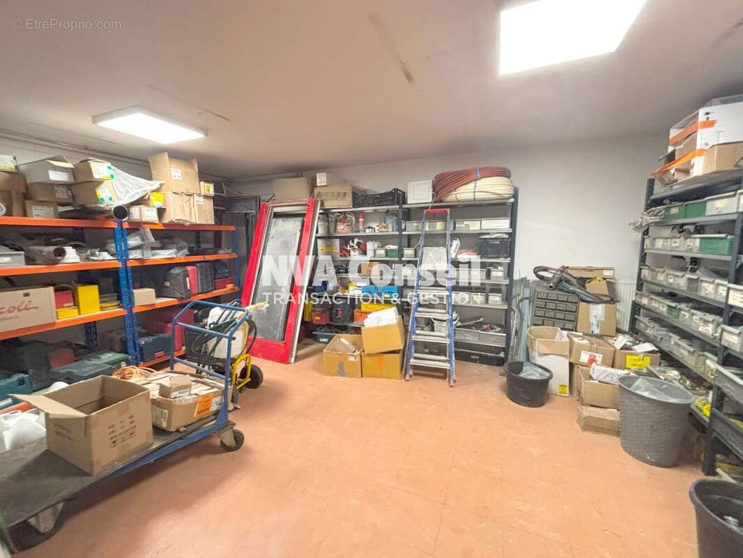 Commerce à SAINT-OUEN-L&#039;AUMONE