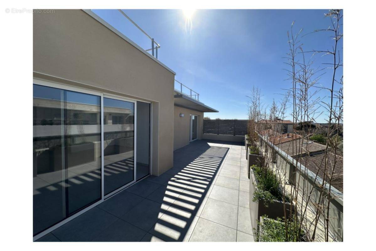 Appartement à NIMES