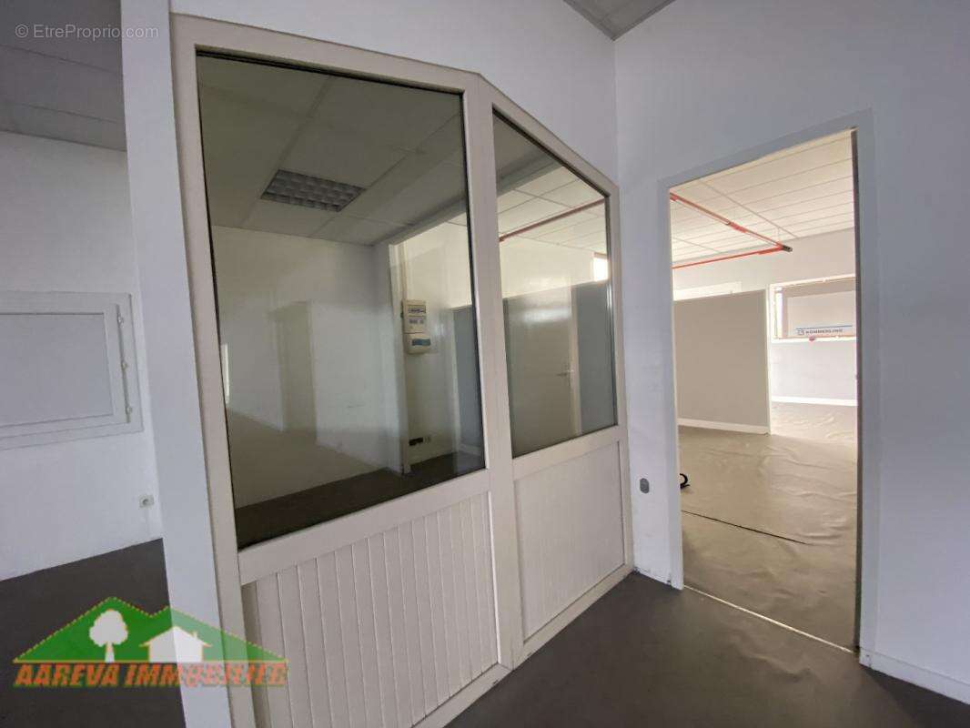 Local commercial - photo 4