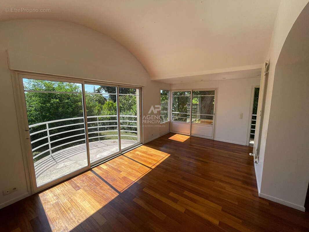 Maison à CARRIERES-SOUS-POISSY