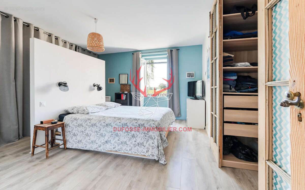 Maison à SAINT-GEORGES-DE-RENEINS