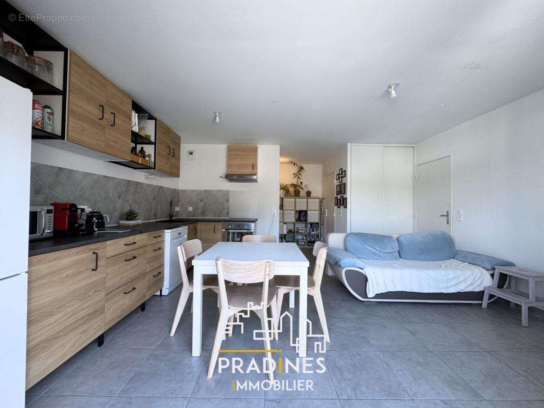 Appartement à GIVORS
