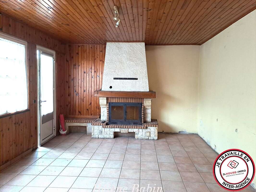 Appartement à SAINT-SYMPHORIEN