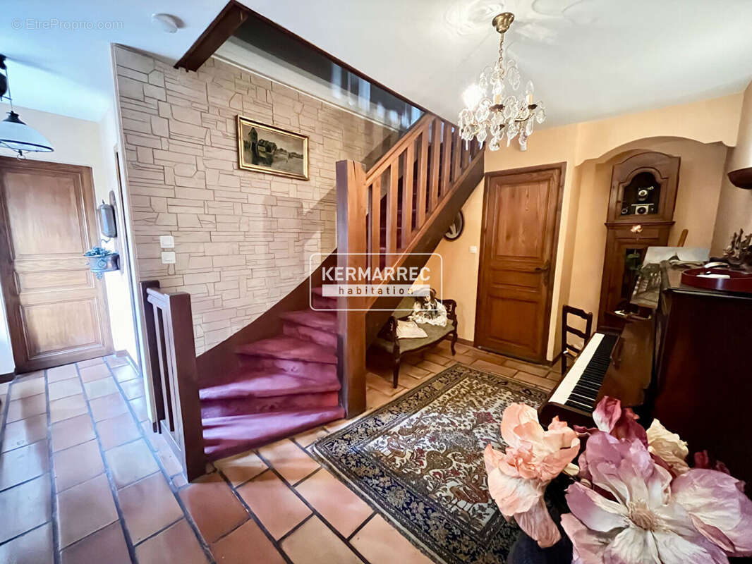 Maison Betton 7 pièces , 211m² - photo 12