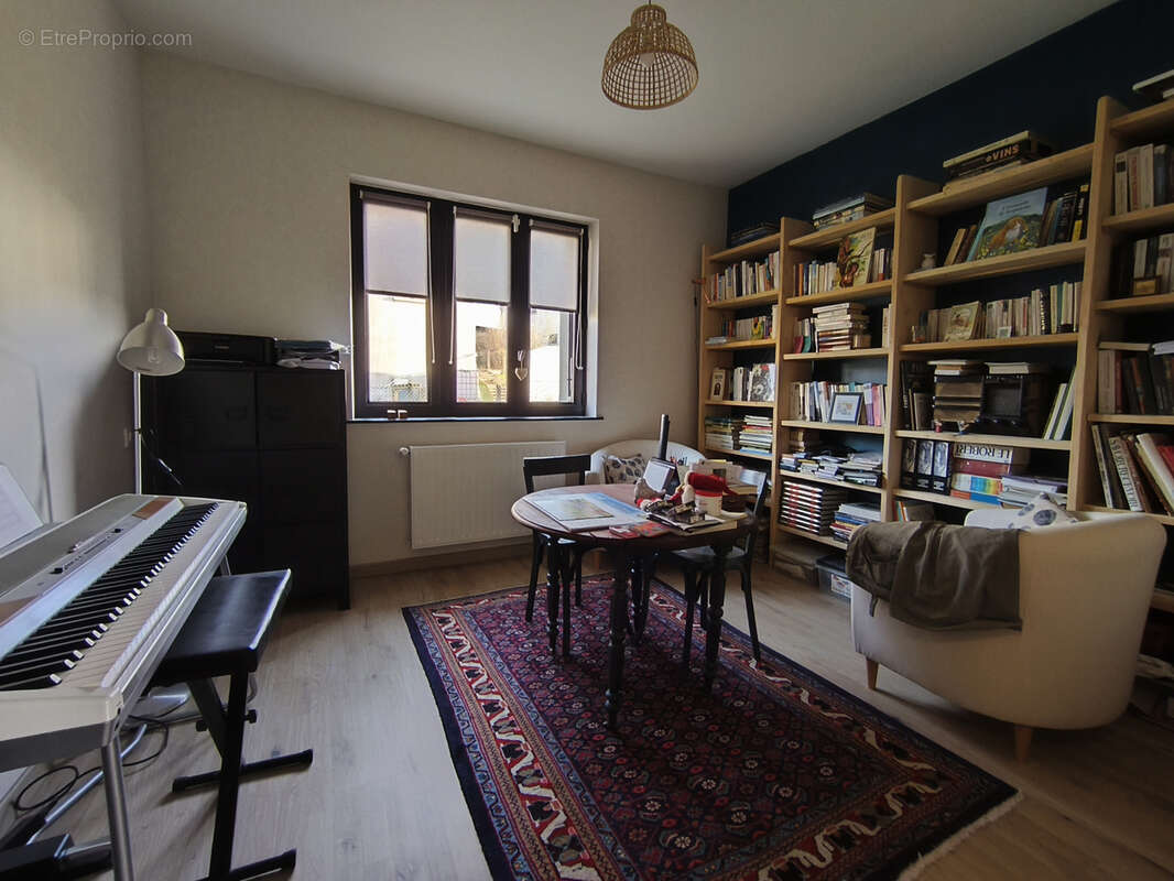 Maison à CHABRELOCHE