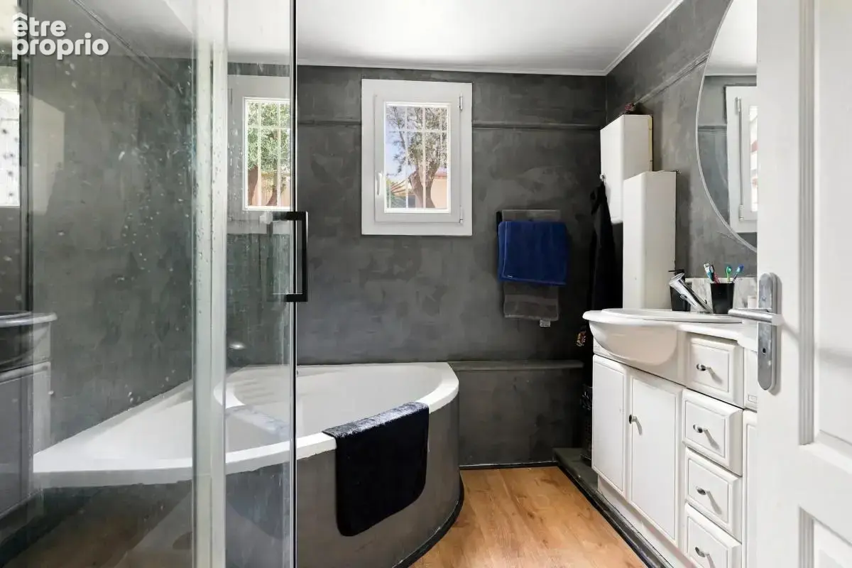 Maison de 6 pièces de 160 m² à Sanary-sur-Mer - photo 19