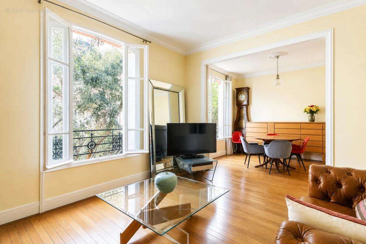 Maison lumineuse 6 pièces à Colombes - photo 2