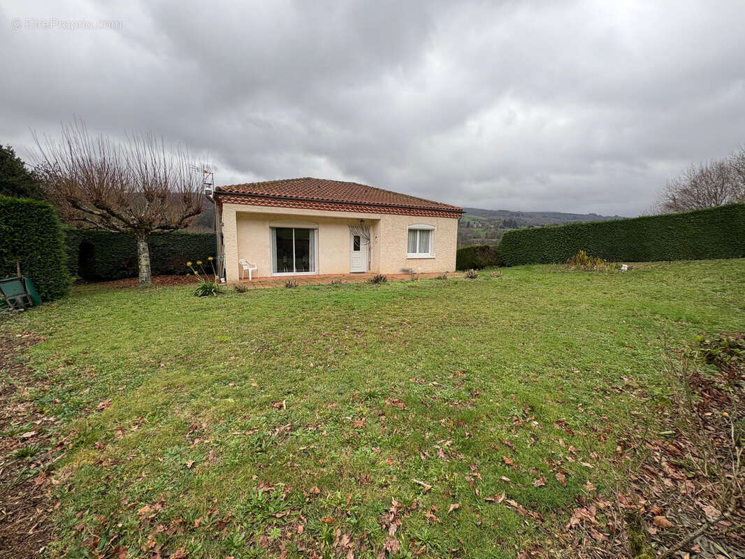 Maison à LACABAREDE