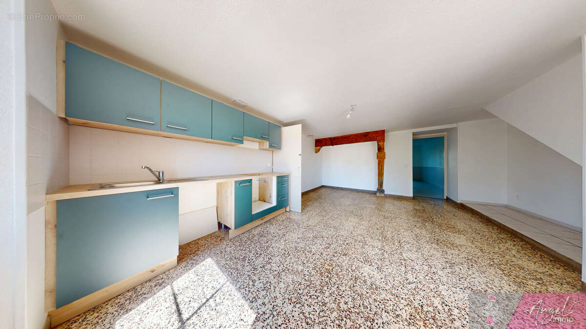 Appartement à LAVANS-LES-DOLE