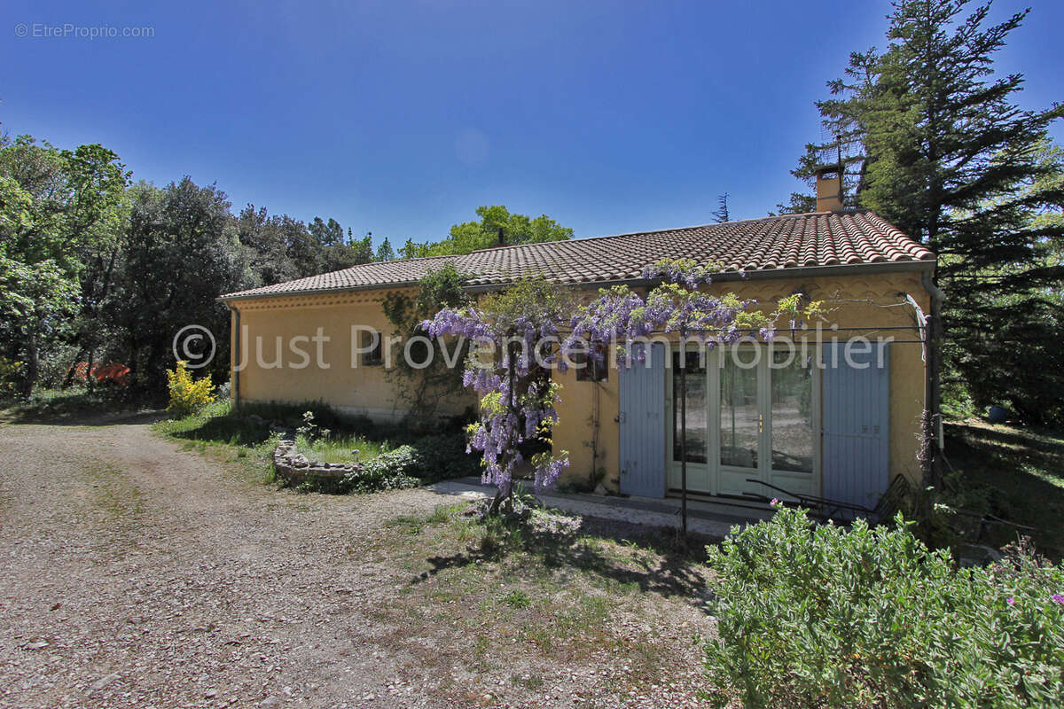 Maison à BEDOIN