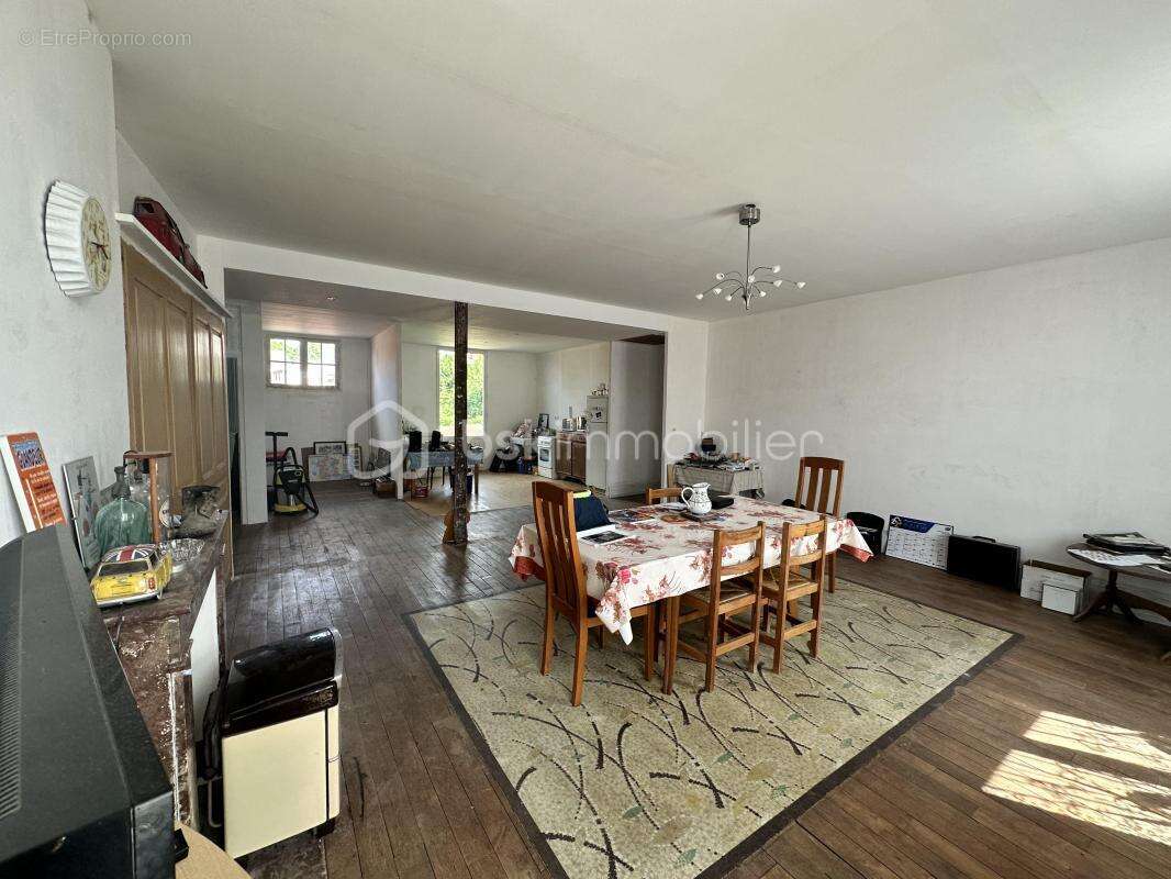 Maison à SERMAIZE-LES-BAINS