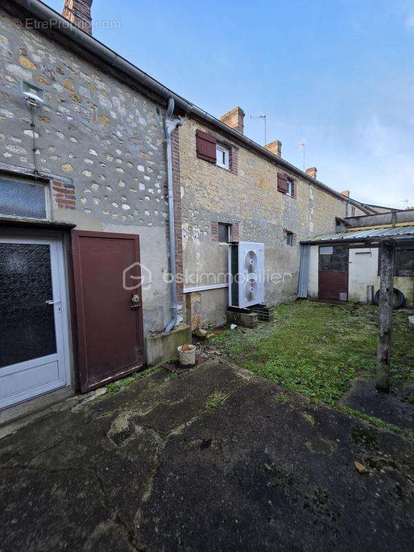 Maison de 128m2 avec terrain de 300m2 et garage - photo 15