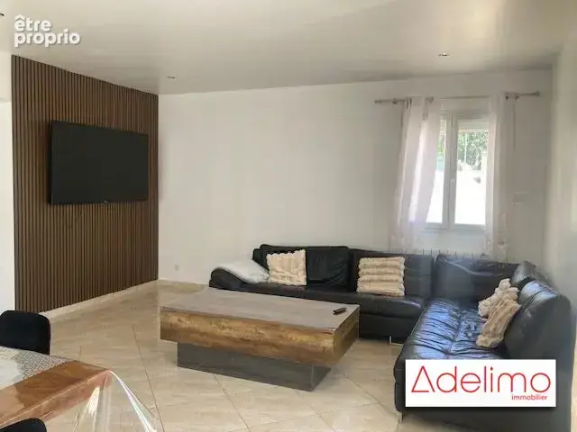 Maison 274 m² à Nimes  - photo 9