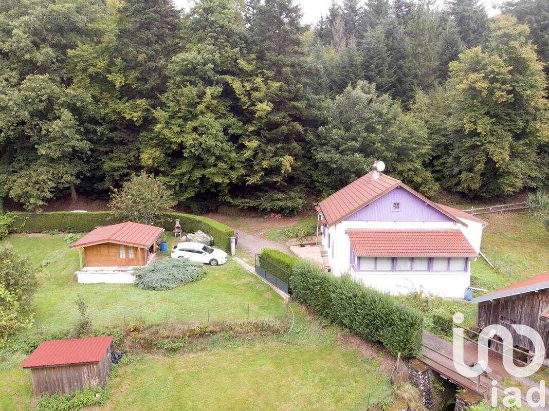 Photo 1 - Maison à JEANMENIL